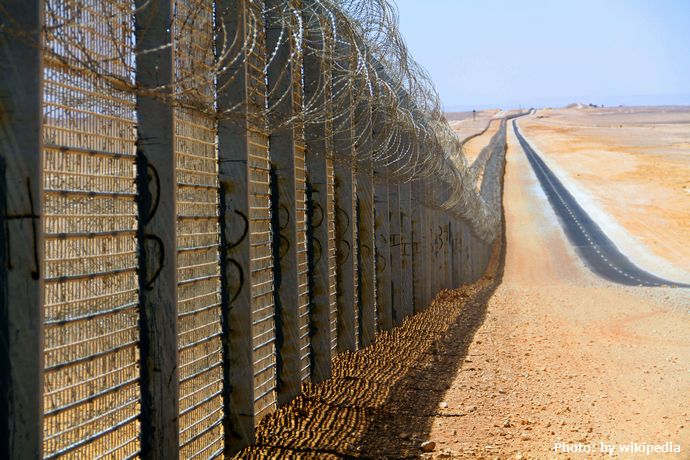 シシ大統領、ガザ市民をエジプト側に強制的に退避させることを拒否すると表明！