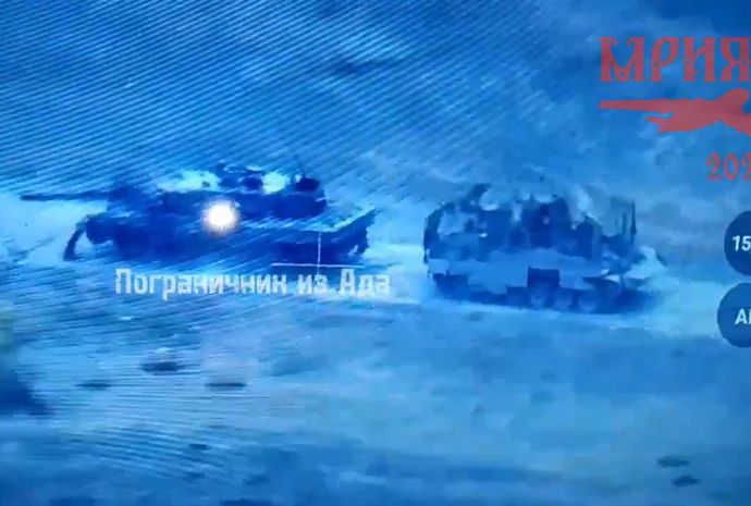 ウクライナ軍からレオパルド戦車を捕獲、戦利品として鹵獲…ロシア国境警備隊！