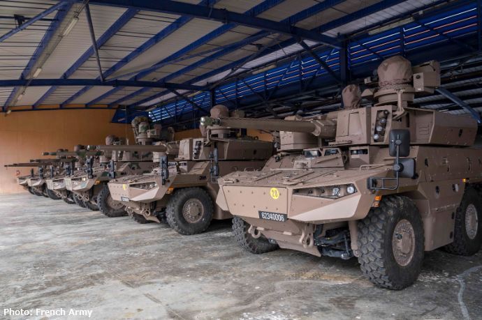 フランス陸軍の軽装甲旅団、新たな戦闘獣が咆哮をあげた…ジャガー装甲偵察戦闘車を配備！