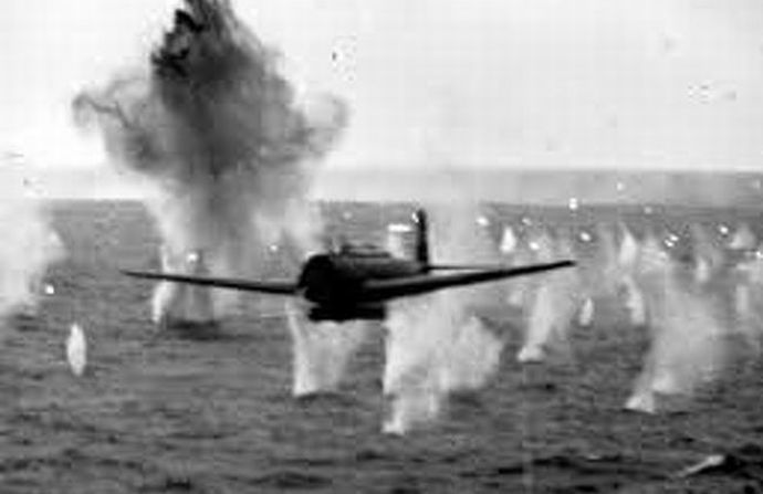 真珠湾攻撃の艦上攻撃機航空兵「必死必沈の思いで魚雷投下した」櫻井翔「アメリカ兵を殺してしまったという感覚は?」！