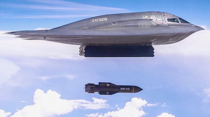 イラン核施設に攻撃、米軍の地下貫通弾「バンカーバスター」使用か…放射能漏れは確認されず！