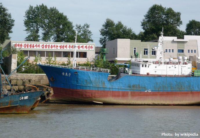 North_Korea_Sinuiju_from_Yalu_River5