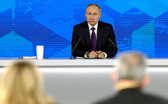 逃げ腰のプーチン大統領、行事の中止・延期相次ぐ…ウクライナ侵攻苦苦戦、説明できず！