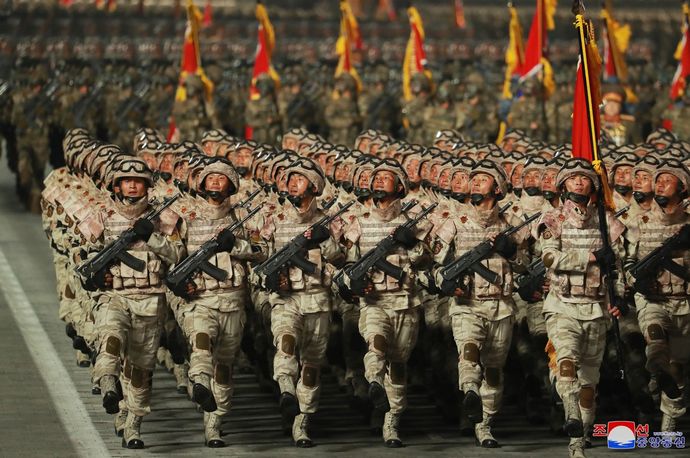 北朝鮮がロシア向け冬の軍服と防寒靴を製造か…韓国当局「関連動向を注視」！