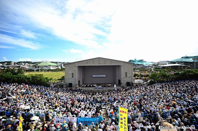 米紙の沖縄取材で明らかに「米軍に守ってほしい若者と撤退を叫ぶ高齢者」！