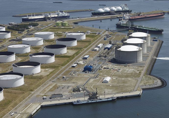 イランは世界第3位の産油国、石油供給の約4.5％…主な買い手は中国の民間​精製業者！