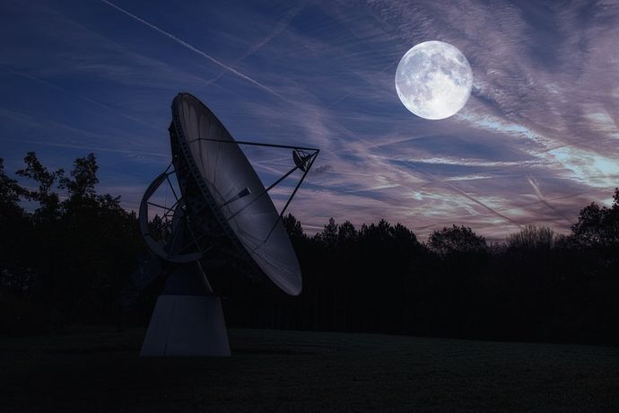 moon-4229845_960_720