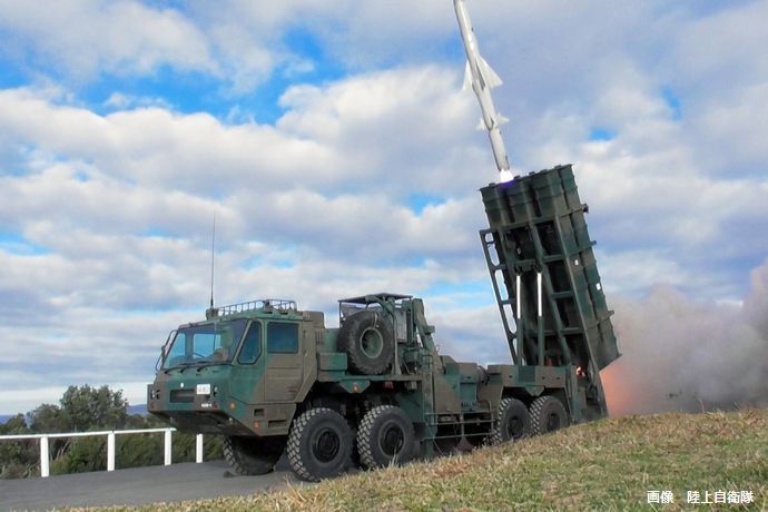 台湾有事に備え、敵基地攻撃可能な長距離ミサイルを熊本に配備！