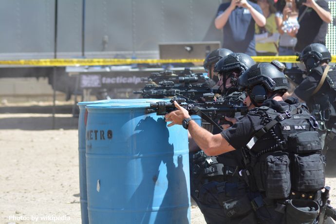アメリカの警官は命懸け…昨年の殉職者は147人、前年度比25％増！