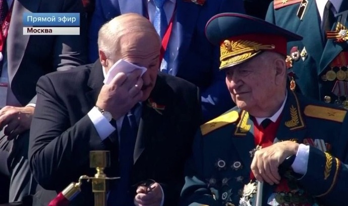 健康不安説のルカシェンコ大統領、5日連続で姿見せず…ロシア戦勝記念パレードに出席後！