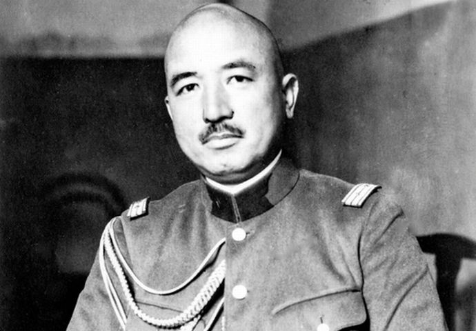 牟田口陸軍中将ってバ〇にされてるけど、陸軍大卒だからな？今で言えば東大医や京医でかつ文武両道！