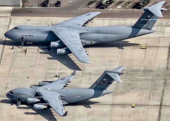 石破首相、トランプ米大統領に大型輸送機C-17の機種名示し購入意欲！