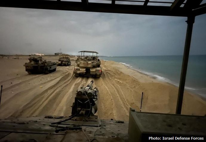 イスラエル軍が本格的な地上作戦を開始か？戦車部隊が市内でハマスと交戦…ガザ地区を北部と南部に分離！