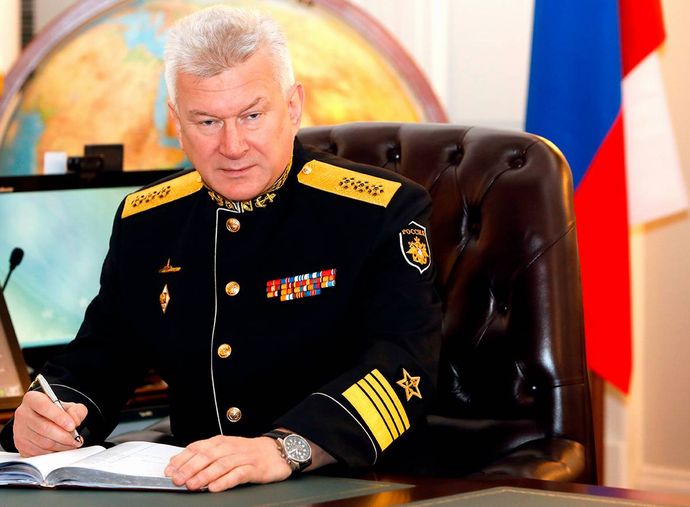 ロシア海軍のエフメノフ総司令官を解任、相次ぐ艦艇撃沈で更迭か…後任は北方艦隊司令官！