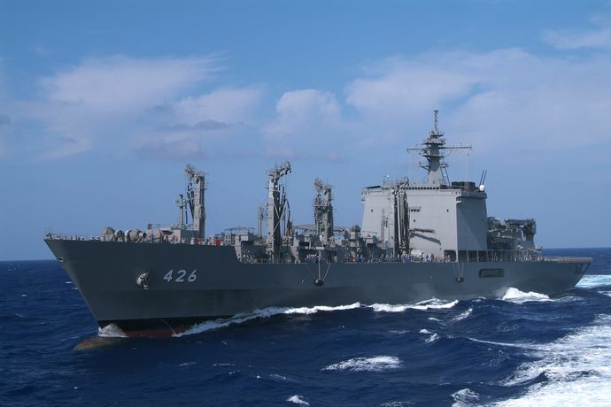 インド沖で積み替えた超大型原油タンカーが日本へ…4月中旬に到着！