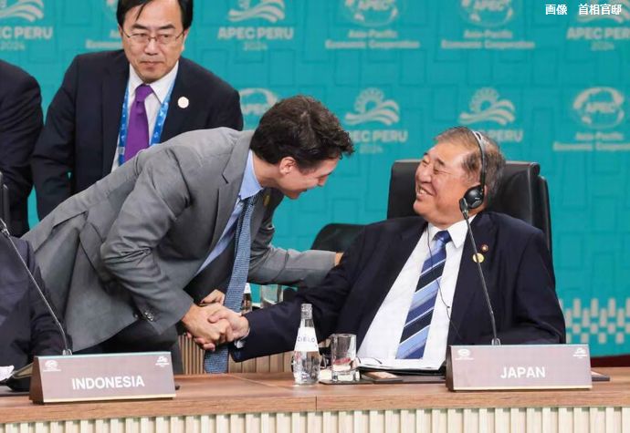 トランプ次期米大統領「石破首相と来月中旬に会談可能」と日本側に伝える…就任式の直前に！