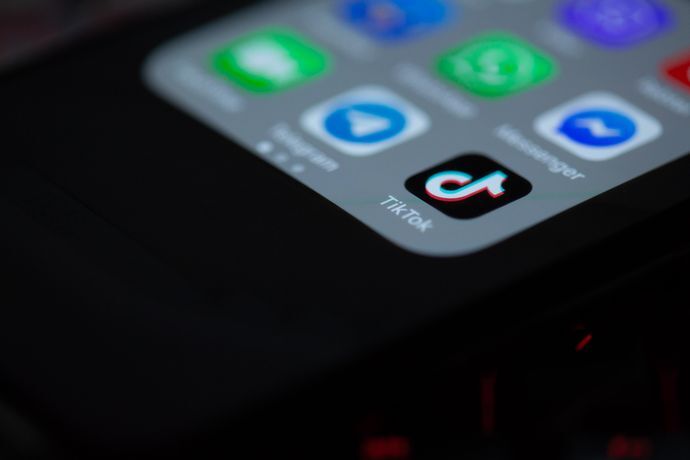 アメリカ、政府端末から「TikTok」を削除するよう指示…中国政府は「不当な弾圧だ」と反発！