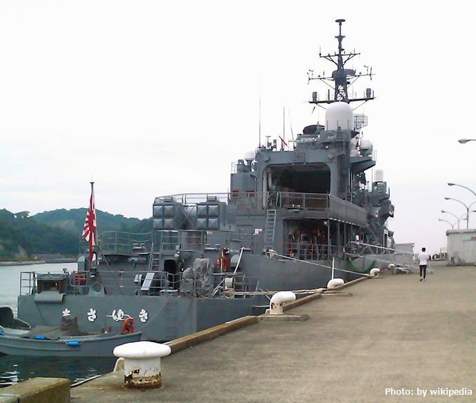 1024px-JS_Asayuki_(DD-132)_at_Yokosuka_