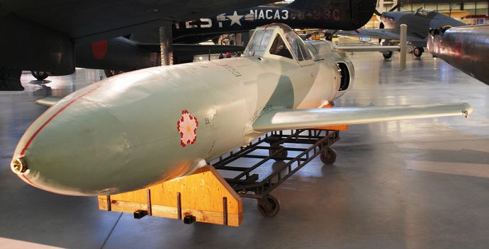 統合中学の校名案「桜花」、太平洋戦争中の特攻機名と重なり市民団体などが疑問の声！