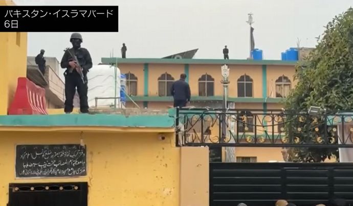 パキスタン首都のモスクで自爆テロ、30人以上が死亡…ISイスラム国が犯行声明！