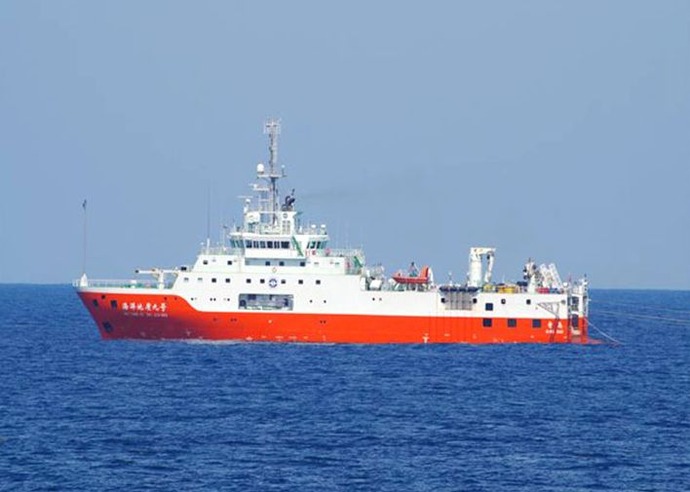 中国探査船、水深3500mで海底ケーブルを切断できる機械のテストを開始…補修の迅速化に貢献！