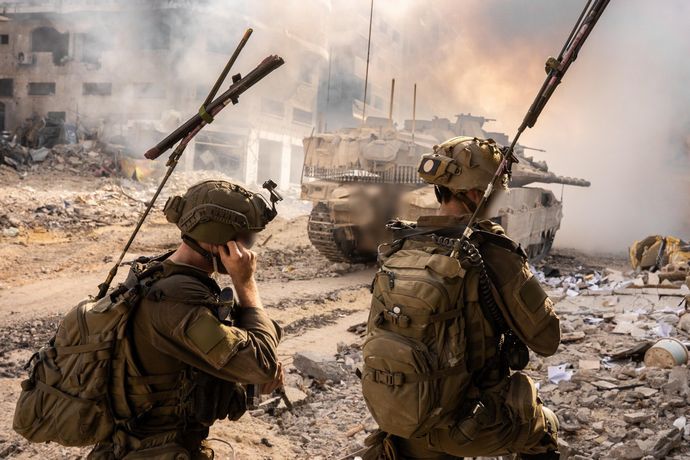 イスラエル国防相「市民はガザから避難しろ、市内に残ればテロリストだ」…軍がほぼ包囲！