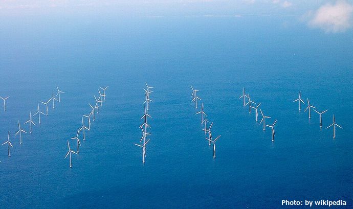 伊豆諸島沖に国内最大の洋上風力発電を整備へ、出力は原発1基分…小池都知事が表明！