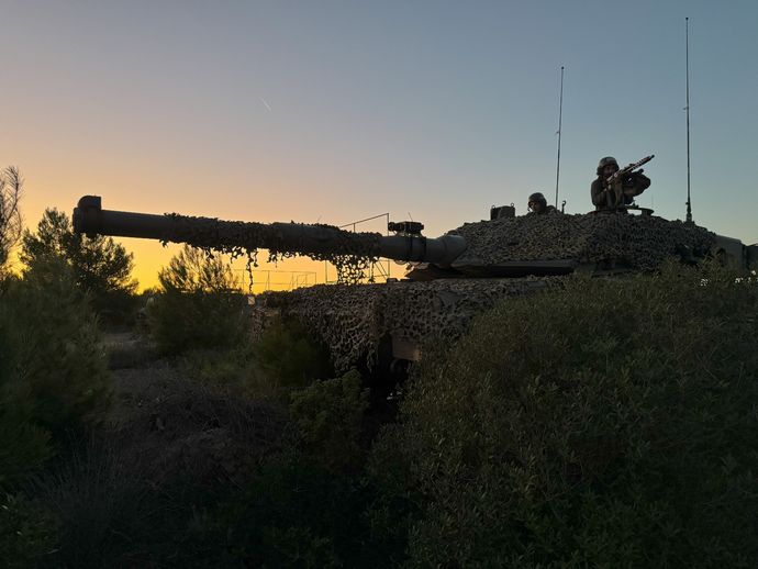 557637824_1258011703023447_3634809375382666606_n