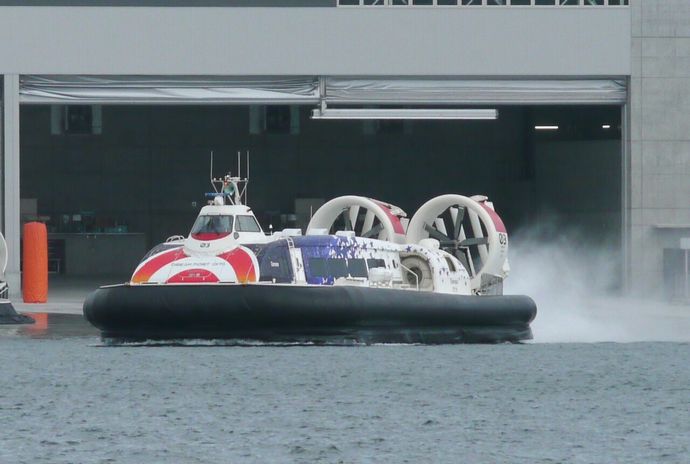 ホーバークラフト定期便の搭乗率が3割、大分県知事「固定費まで回収できていないので厳しいと思う」！