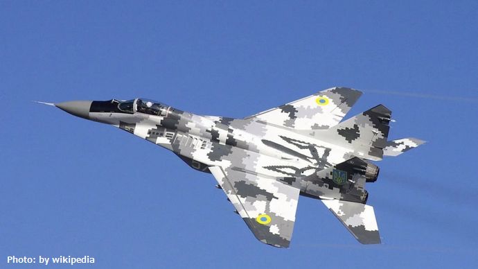 ロシア軍指揮壕にウクライナ空軍のMiG-29戦闘機がGBU-62滑空爆弾を投下直撃、直撃で高級将校ら死亡！
