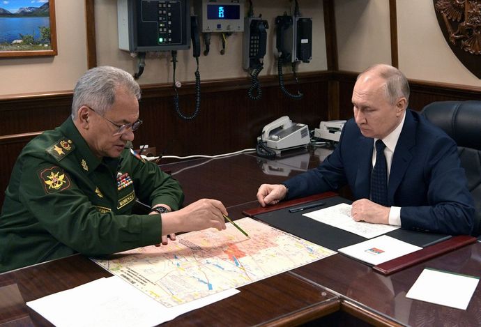 ロシアのショイグ国防相「ドネツク州の激戦地マリンカを制圧した」とプーチン大統領に報告！