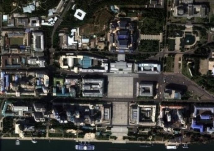 韓国政府が平壌の衛星写真を公開…北朝鮮撮影のソウル市内写真とは画質が段違い！