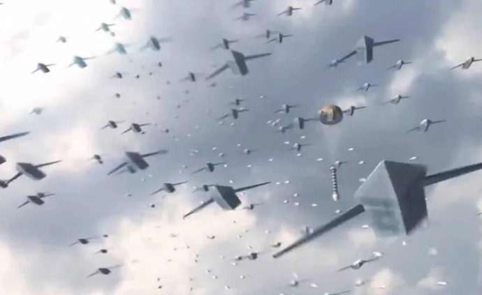 戦闘機って要らなくね？100億円の戦闘機1機より100万円の「ドローン1万機」のほうが強い！