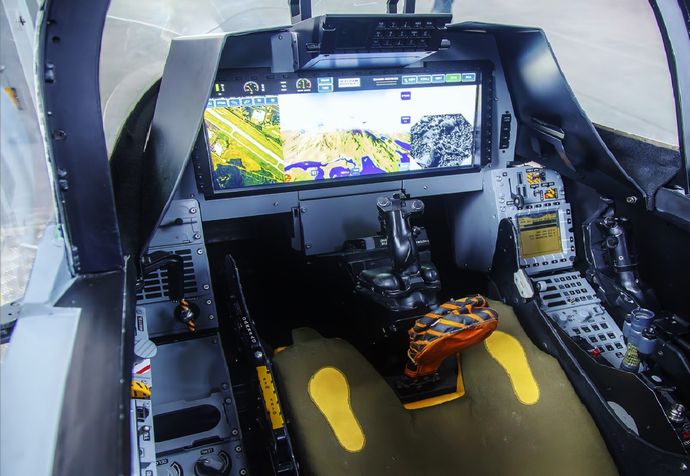 Saab_Gripen_NG_cabina