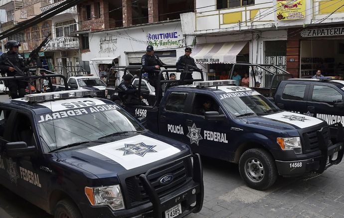 メキシコ最大級の「麻薬王」の息子を治安当局が拘束…移送で激しい銃撃戦で計29人の死者！