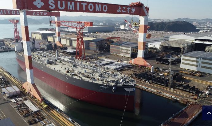 造船事業から撤退する住友重機械、「蛍の光」に見送られ最終船引き渡し…130年で1400隻建造！