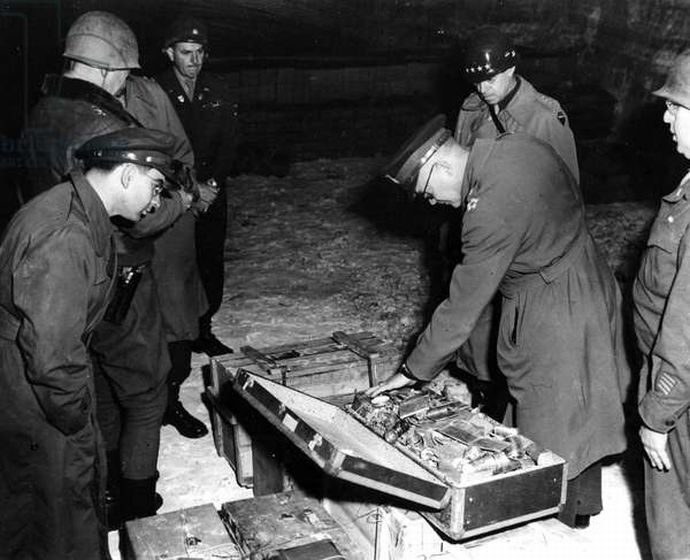 ナチスの財宝探し「地図」があった、ドイツ兵が宝物を隠す？…オランダ国立公文書館が公開！