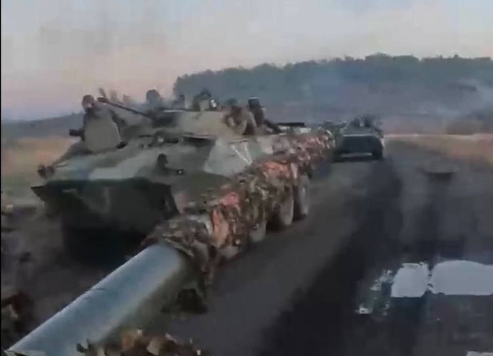 ロシア軍、古い試作車両BTR-90装甲車もウクライナに投入…BMP-1とBTR-50を使い果たしか！