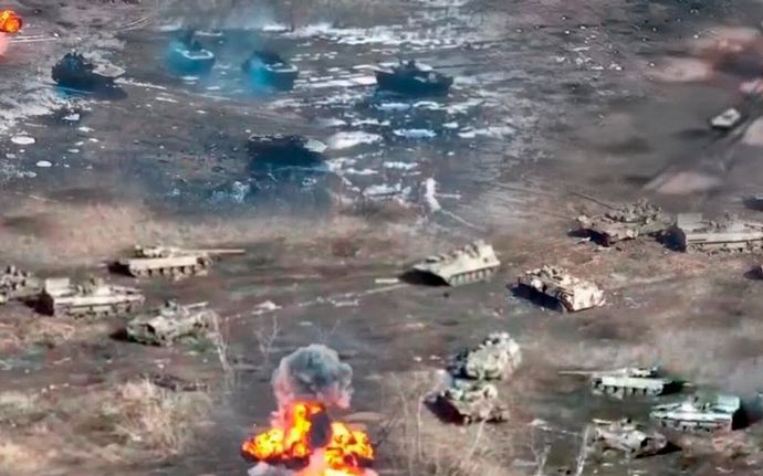 ロシア軍、1日で戦車中隊(12両)に損害、死者1040人…ウクライナ国防省発表！