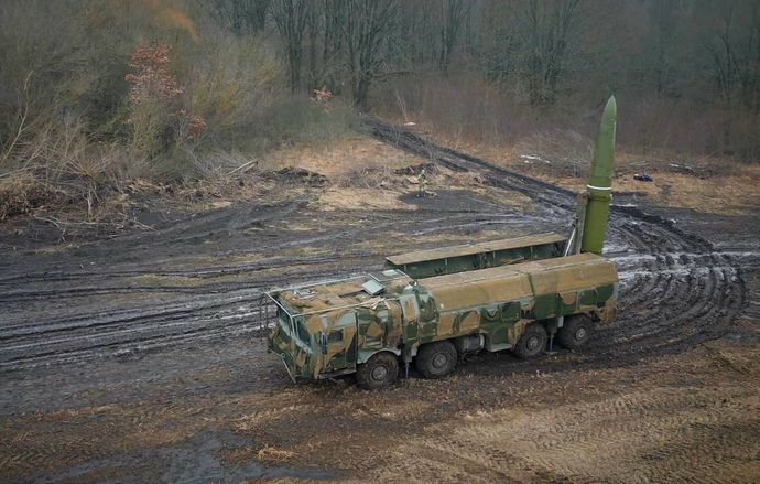 ベラルーシの西側国境付近に「戦術核兵器」を配置へ！