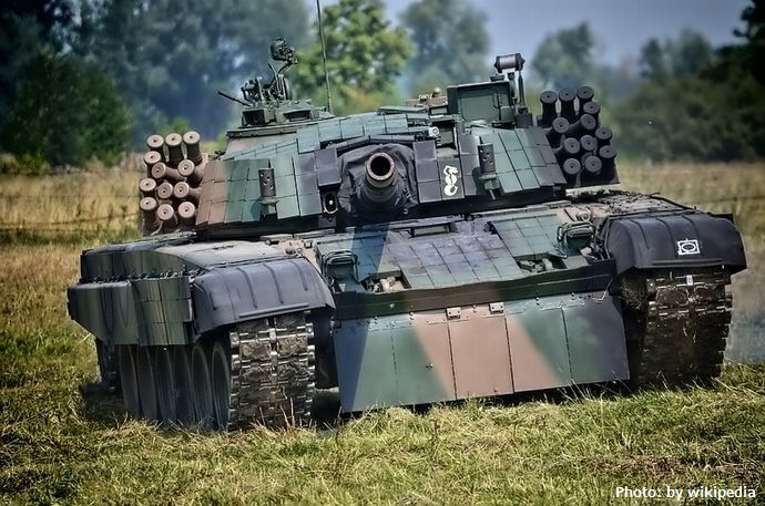 ウクライナ軍のPT-91戦車が初めて撃破された模様…ポーランドが供与！