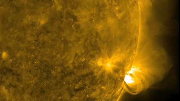 太陽が放出した「謎の高エネルギー放射線」のヤバい正体…天文学者困惑！