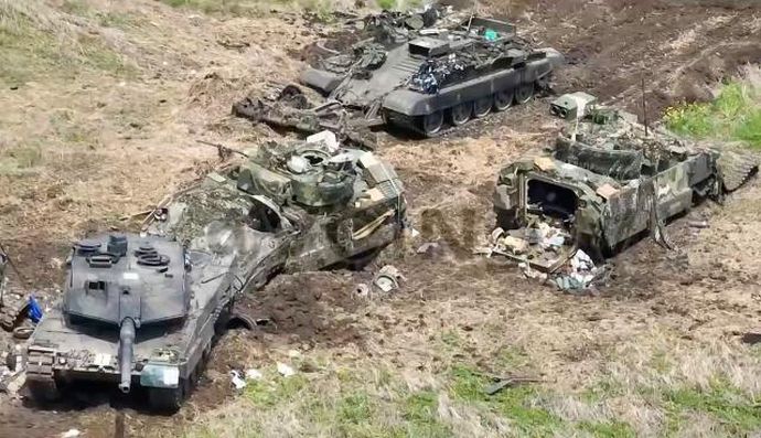 歩兵戦闘車「ブラッドレー」109両中16両を数日間で破壊、損傷、放棄、新たに15両を追加供与へ…米国防長官！