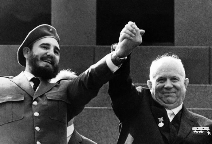 ソ連指導者フルシチョフ氏のひ孫を「スパイ」に指定…ロシア法務省！