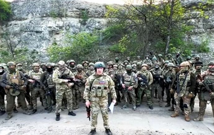 ワグネル代表プリゴジン、ウクライナ軍がバフムトから撤退なら、ロシア正規軍の位置情報を教えるという異常な提案！