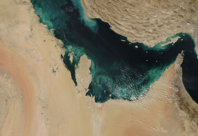 イラン革命防衛隊「ペルシャ湾とオマーン湾に安全な港はなくなる」と警告！