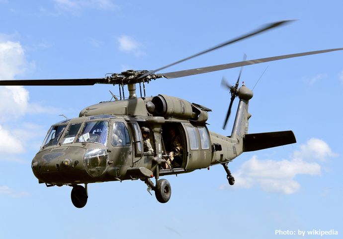 米陸軍のブラックホークヘリコプター2機が衝突して墜落、搭乗の9人全員が死亡…第101空挺師団所属！
