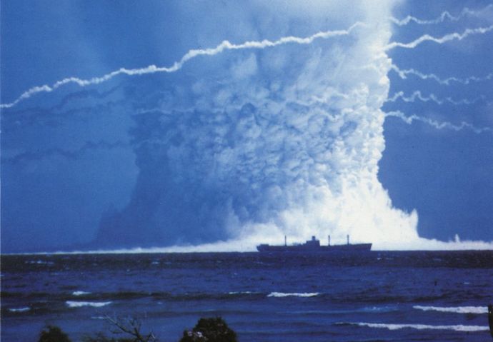 田母神元航空幕僚長「米の核の傘は破れ傘」…非核三原則見直しの動きに見解！