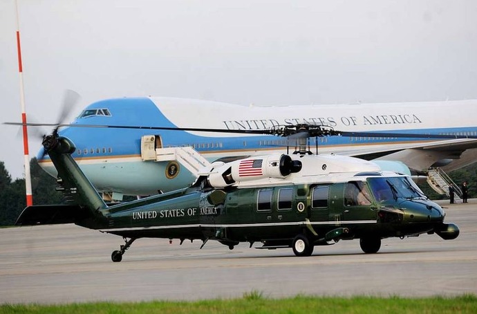 米大統領専用ヘリ「マリーンワン」に高市首相が同乗へ、強固な同盟関係アピール…共に空母を視察！