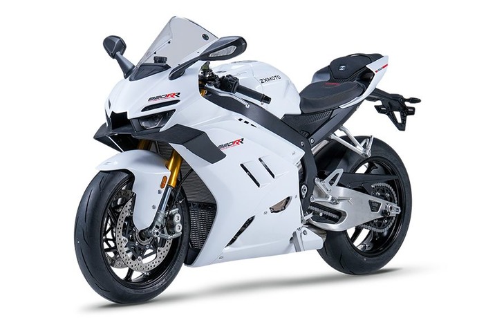 国際レース優勝、 中国のバイクメーカー「張雪機車」が爆売れ…メード・イン・チャイナのスピード感示す！